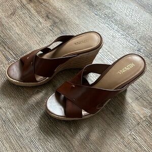 MERONA PLATFORM WEDGE SANDALS